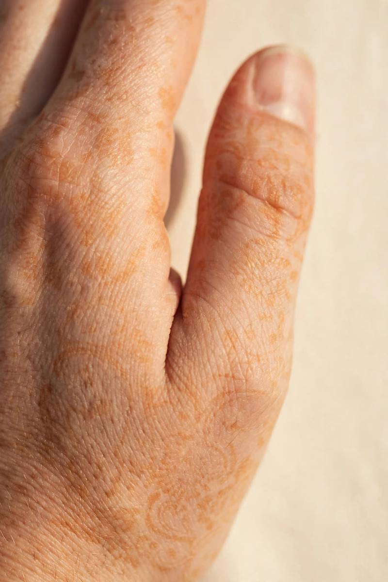 How Long Does Mehndi Last? Stain Timeline & Tips — henna design inspiration